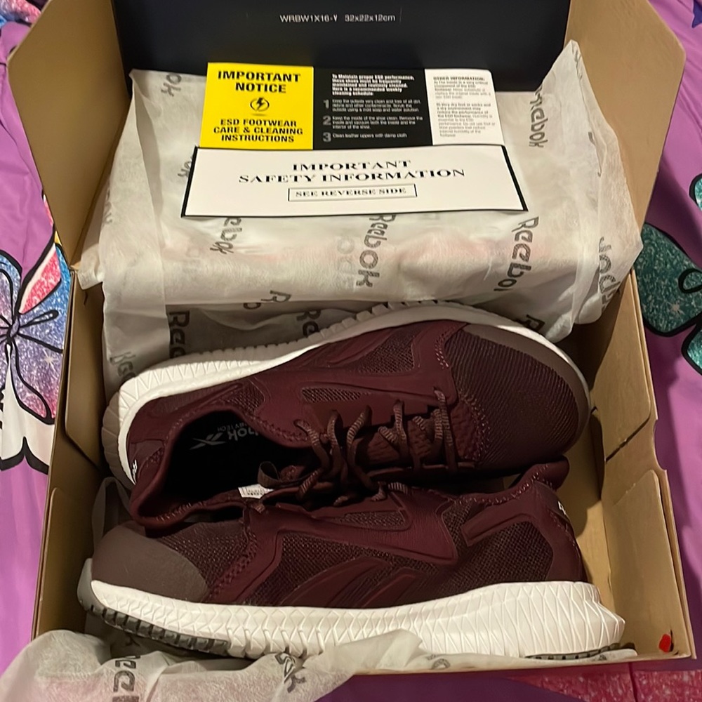 Women’s Reebok composite memory foam work shoes